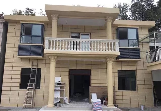 農村自建房巧用羅馬柱，讓房子高端大氣還不貴！