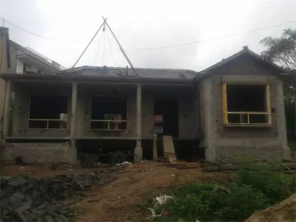 建房自訴：大叔15萬建好一層自建房，簡單舒適還省錢！