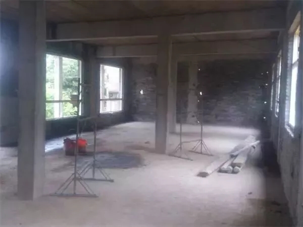 建房自訴：大叔15萬建好一層自建房，簡單舒適還省錢！